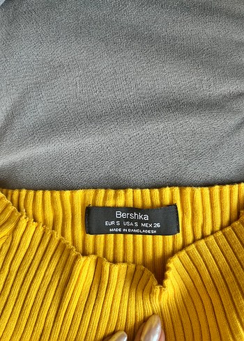Bershka Sarı Kadın Triko Kısa Kollu Bluz