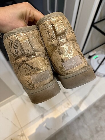 37 Beden camel Renk Ugg bot