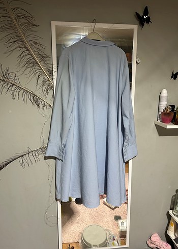 Gevşek Kesim Mavi Midi Keten Gömlek - Görsel 3