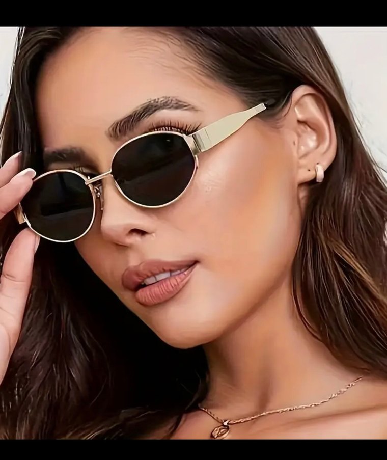 Parlak Siyah Kadın Gözlüğü - Görsel 2