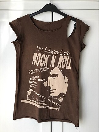 Rock n roll tişört