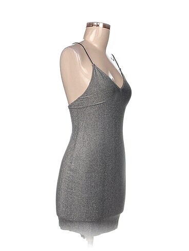 H&M H&M Mini Etek %70 İndirimli.