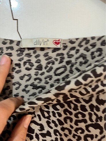 Trendyol & Milla Trendyol leopar desen bluz