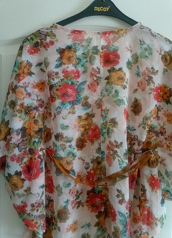 Desenli şifon bluz - Görsel 2