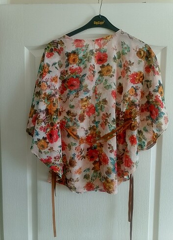 Desenli şifon bluz - Görsel 4