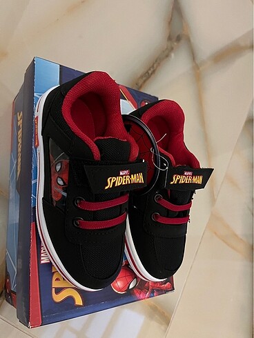 27 Beden Spiderman çocuk spor ayakkabı