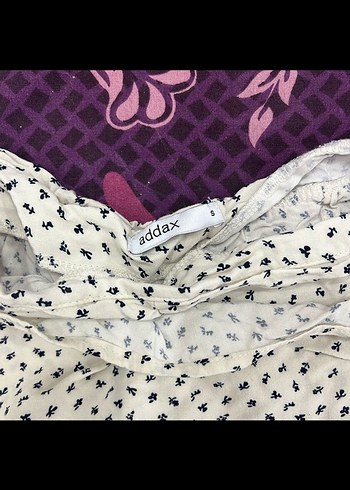 Pamuklu Beyaz Fırfırlı Mini Şort - Görsel 2