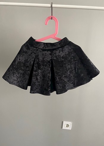 Kız Çocuk Siyah Pilili Gotik Etek