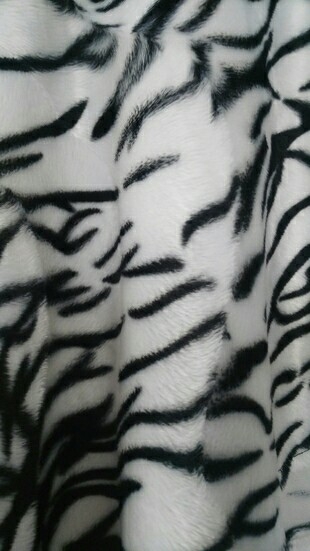 universal Beden zebra desenli kazak 