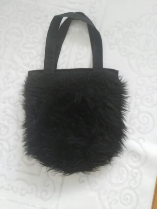 siyah peluş çanta