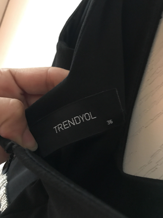 Trendyol & Milla Şık abiye