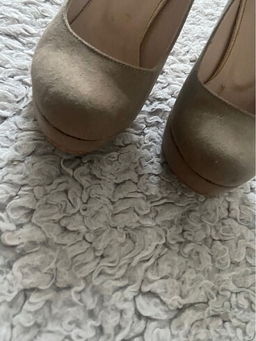 Kadın topuklu ayakkabı - Görsel 2