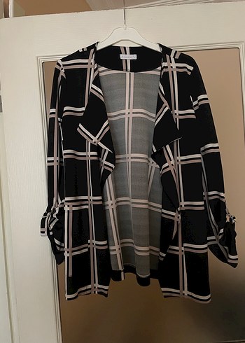 Kareli Siyah Midi Blazer Kadın
