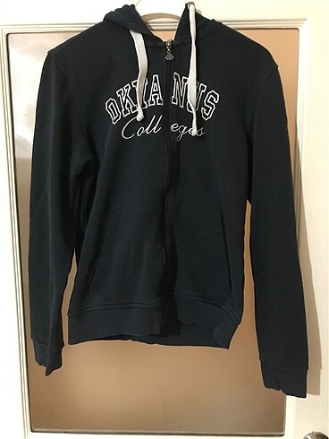 Kapşonlu sweatshirt