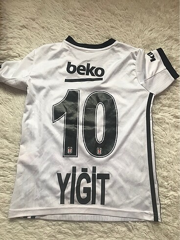 9 Yaş Beden beyaz Renk Adidas çocuk forma