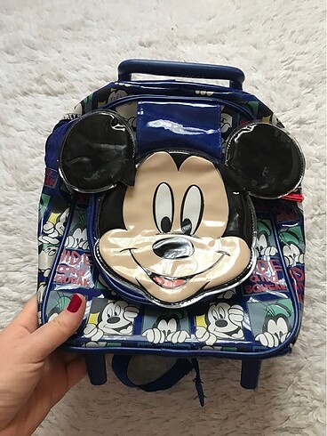 Disney tekerlekli çanta