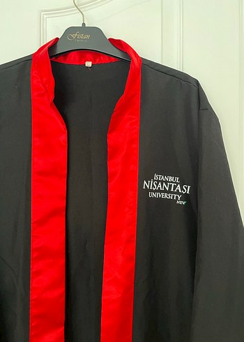 Nişantaşı Üniversitesi Mezuniyet Cüppesi - Görsel 2