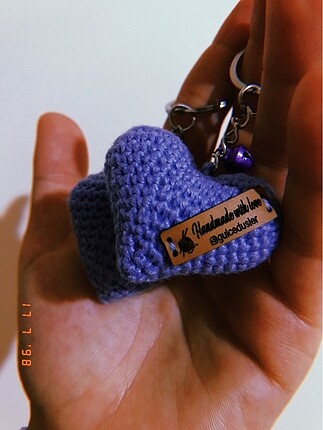 Amigurumi kalp anahtarlık