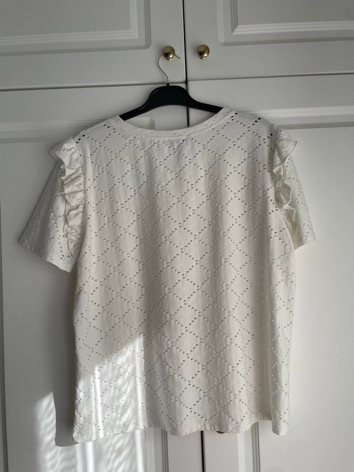Zara Nakışlı Dantel Detaylı Beyaz Kadın Bluz - Görsel 5