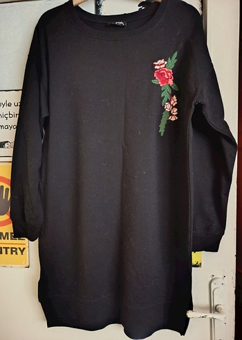 LC Waikiki Siyah Cicekli Rahat Sweatshirt Elbise