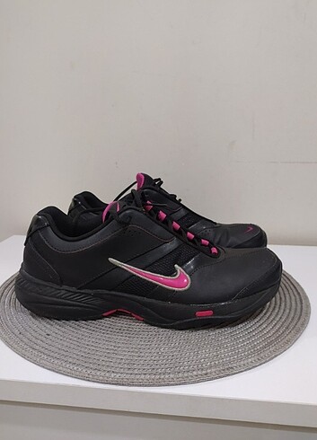 Nike spor ayakkabı 