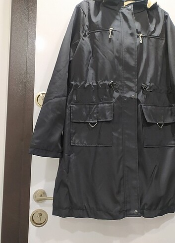 Siyah parka mont - Görsel 2