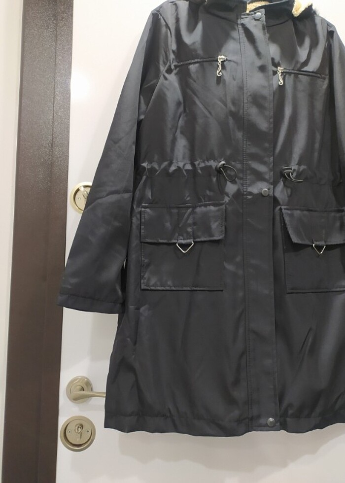 Siyah parka mont - Görsel 2