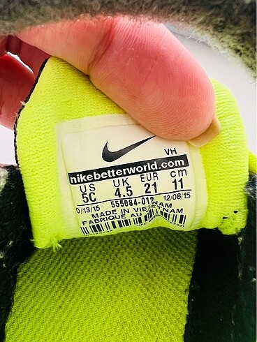 Nike 21 numara çocuk ayakkabı