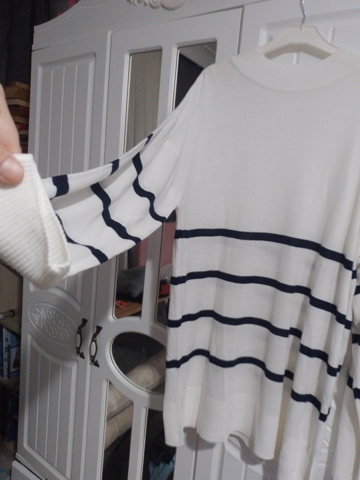 Kadın Beyaz Pamuklu Uzun Kollu Triko Kazak - Görsel 3