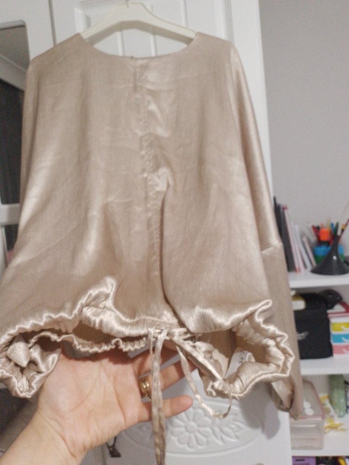 Bej Parlak Salaş Kadın Keten Bluz - Görsel 4