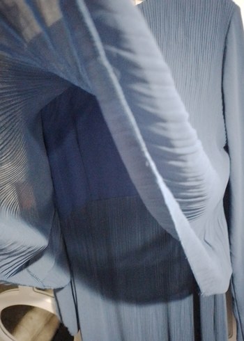 Uzun Kollu Mavi Piliseli elbise - Görsel 7