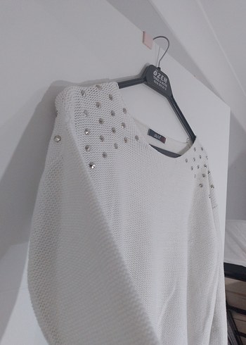 Kadın Beyaz Triko Uzun Kollu Kazak - Görsel 7