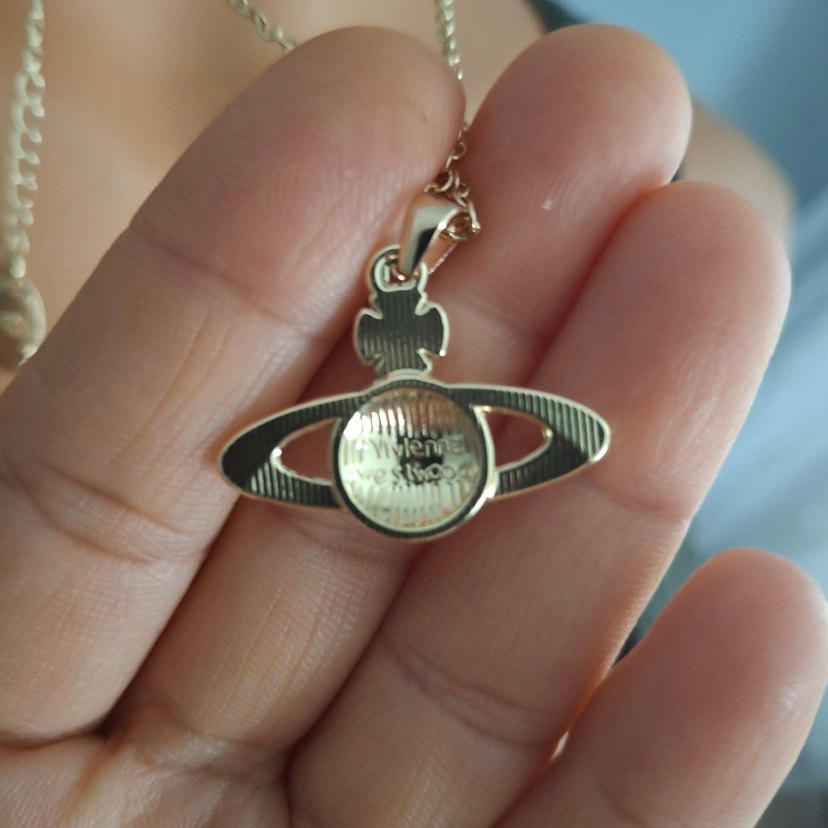 vivienne Westwood Gold satürn kolye - Görsel 4