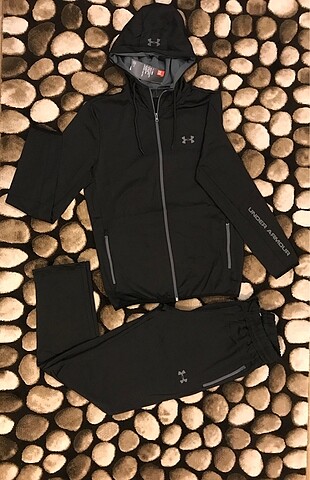 Siyah Under Armour Eşofman Takımı