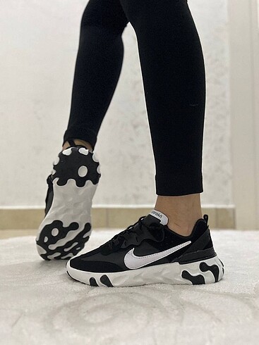 Nike React Spor Ayakkabı