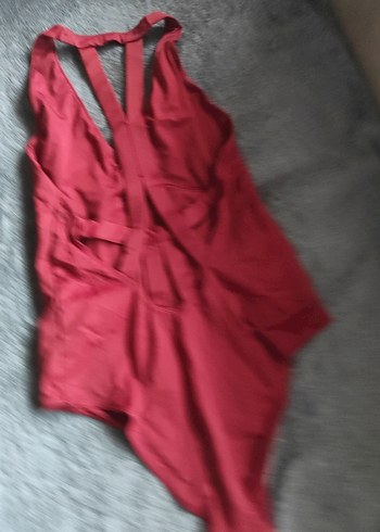 Kırmızı Drapeli İnce Askılı Kadın Mayo - Görsel 2