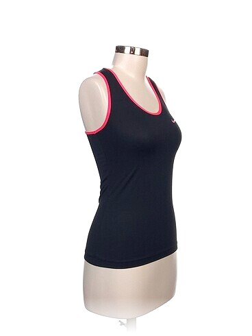 Nike Nike T-shirt %70 İndirimli.