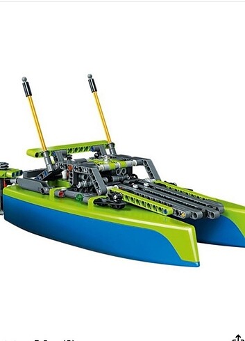  Beden Lego technic 42105 catamaran