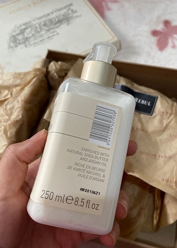 Beden Atelier Rebul Verbena & Zencefil El ve Vücut Losyonu
