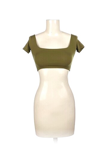 PreLoved T-shirt %70 İndirimli.