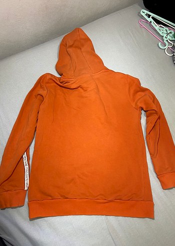 Turuncu Kapüşonlu Sweatshirt unisex - Görsel 2