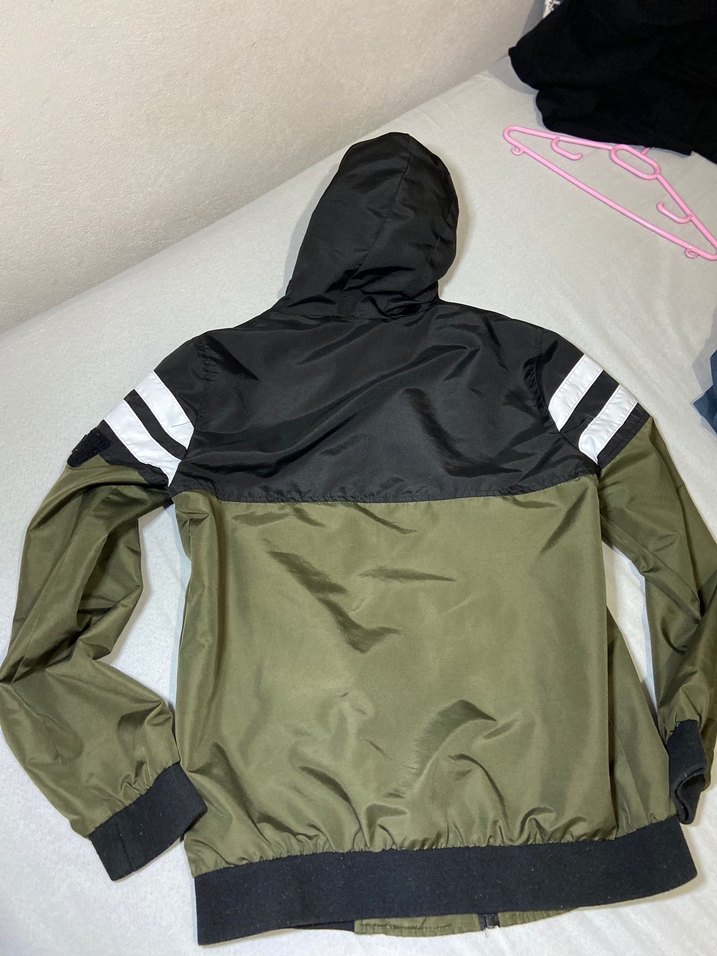 Erkek Haki Kapüşonlu Fermuarlı yağmurluk - Görsel 2