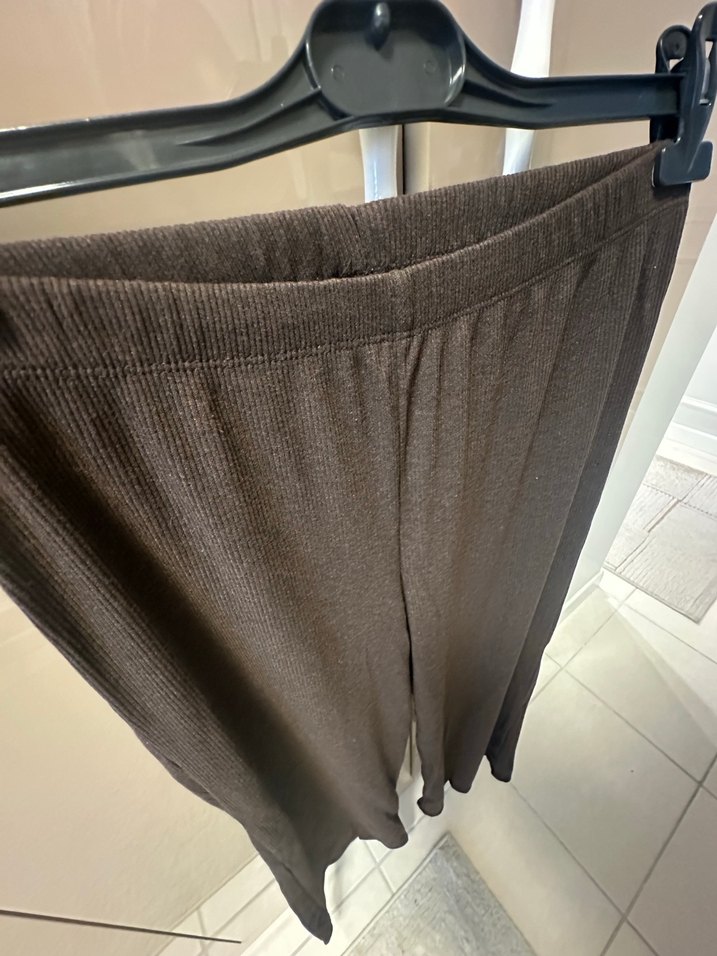 Kadın Kahverengi Piliseli Bol Kumaş Pantolon - Görsel 2