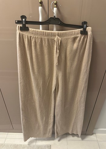 Bej Piliseli Kadın Pantolon - Görsel 2