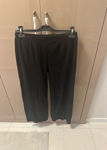 Kadın Siyah Pilili Salaş Pantolon - Görsel 3