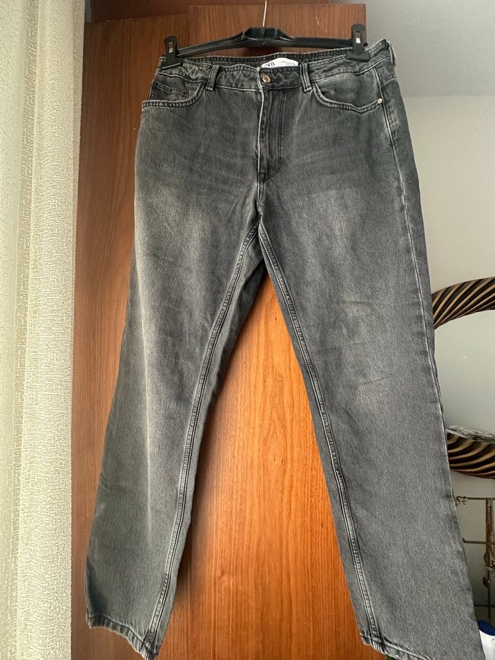 Zara siyah taşlanmış kot - Görsel 2