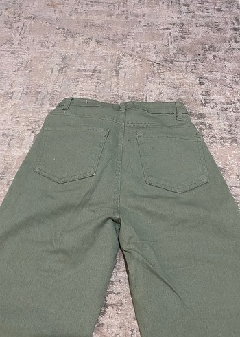 LC Waikiki Haki Regular Fit Kot Pantolon