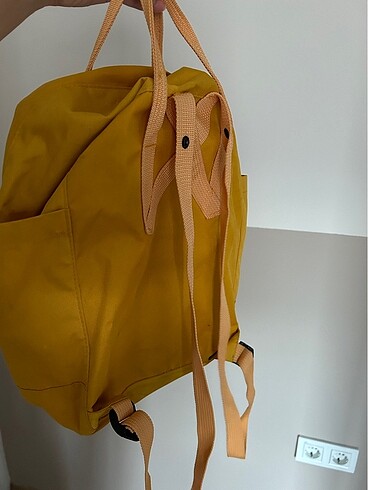 Fjällräven Sarı sırt çantası