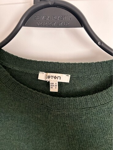 Yanı açık arkası uzun bluz - Görsel 3