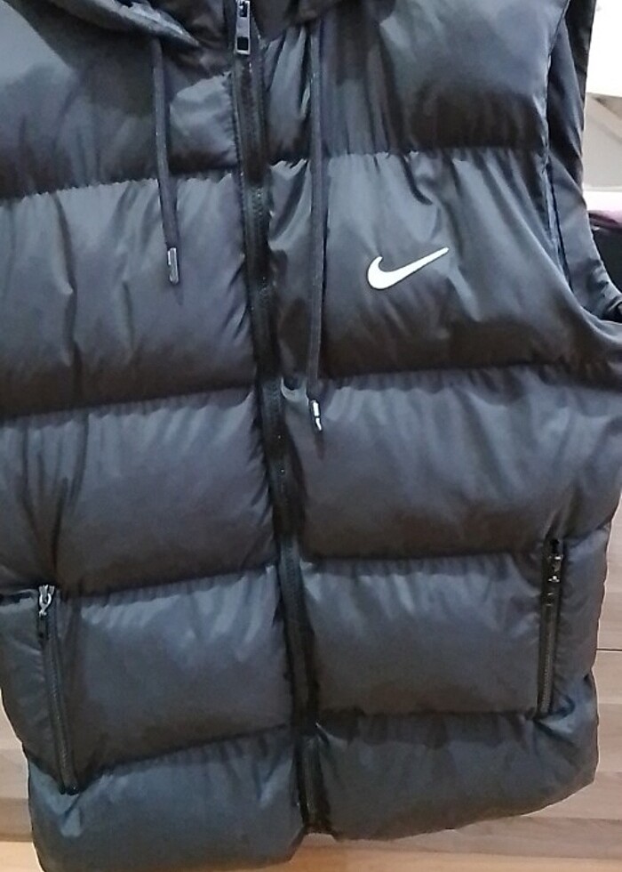 Siyah şişme yelek  - Görsel 2